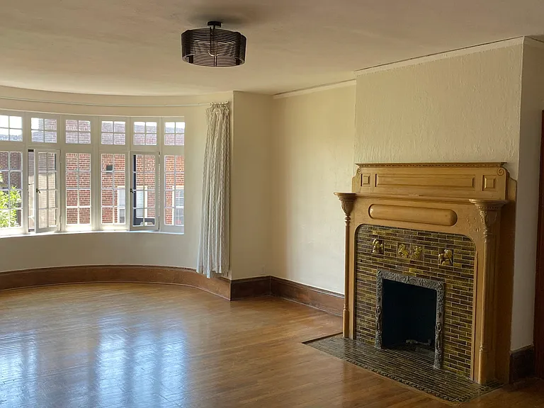 1421 N Pennsylvania St #37 — Photo 2