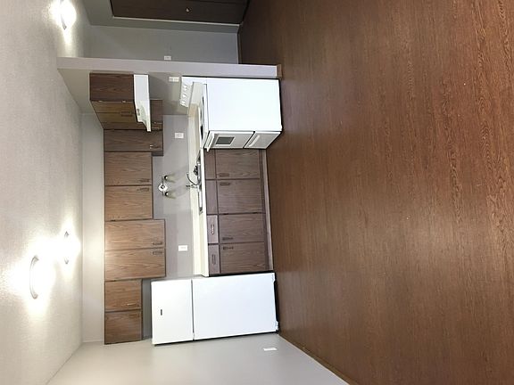 5th image of 911 E Lincoln Ave APT 32