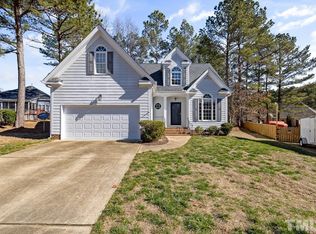 1212 Hawkweed Dr, Fuquay Varina, NC 27526
