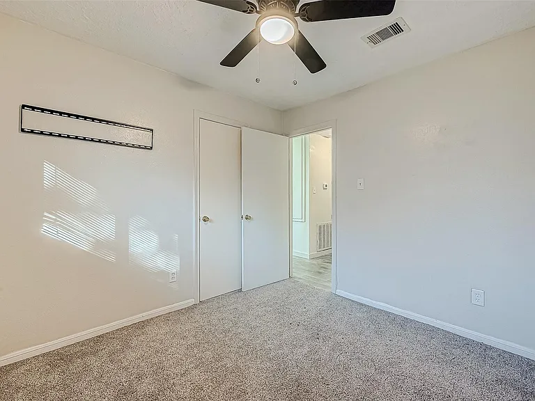 610 Bienville Ln — Photo 18