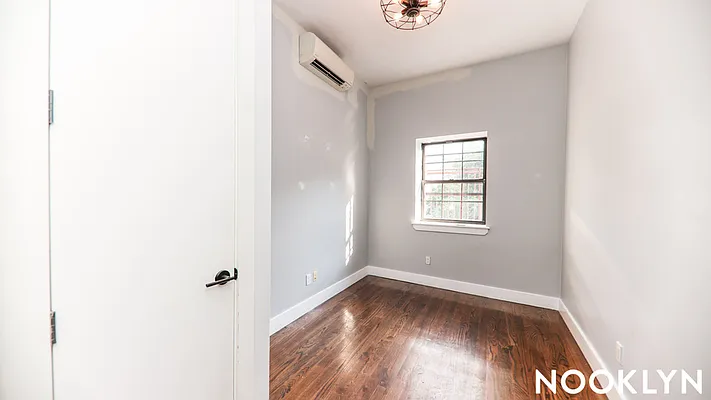 Rented by Nooklyn NYC LLC | media 3
