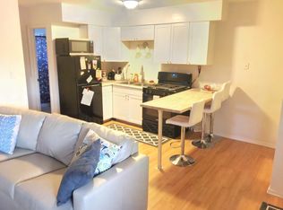 5710 Potter St APT 10, Haslett, MI 48840