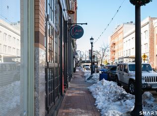 125 Washington St APT 206, Norwalk, CT 06854