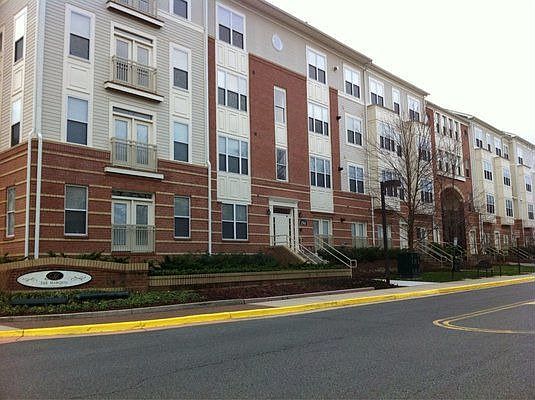 3rd image of 2791 Centerboro Dr