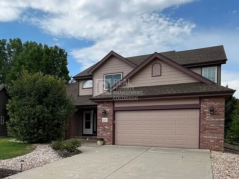 2511 Glendale Ct — Photo 1