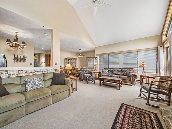 4th image of 1735 Snowfield Dr