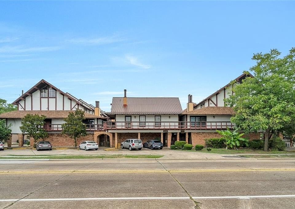 1st image of 2305 Cleary Ave APT 206