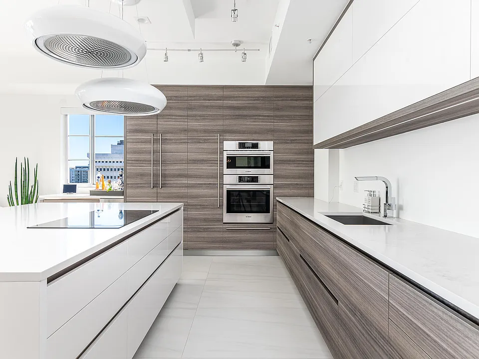 155 E Boca Raton Rd #820