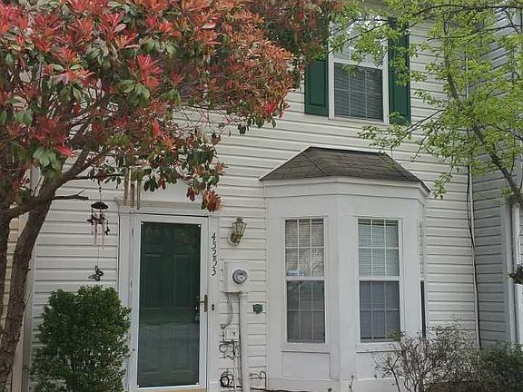 2nd image of 45253 Woodstown Way