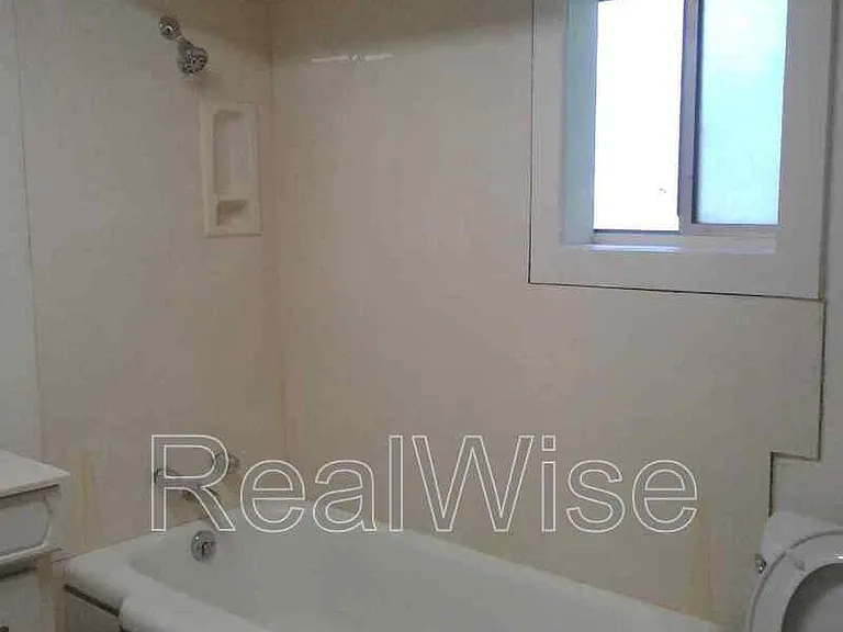1483 Fruitdale Dr — Photo 8