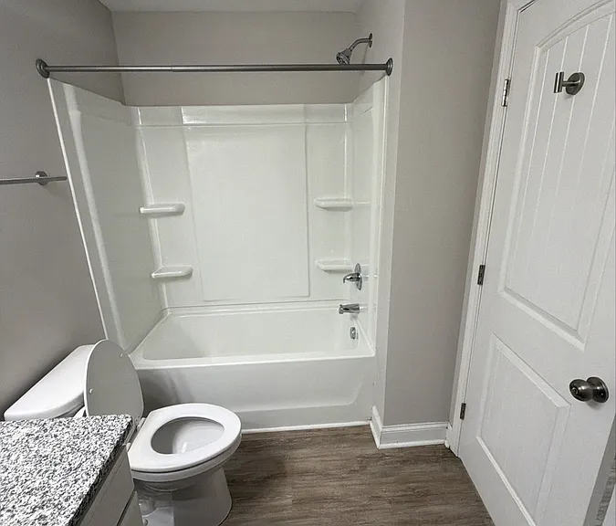 1201 Davis St #104 — Photo 9