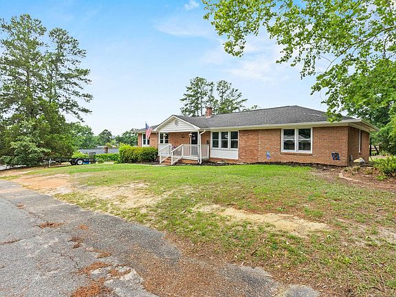 2nd image of 1111 Price Cir