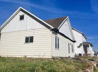 331 E Walnut St, Shawnee, OH 43782