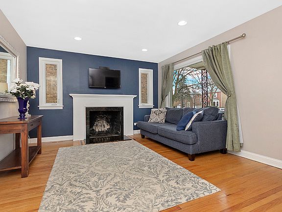 2nd image of 5353 N Osceola Ave
