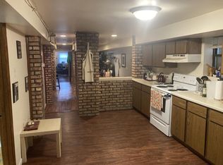 828 W Leland Ave, Chicago, IL 60640