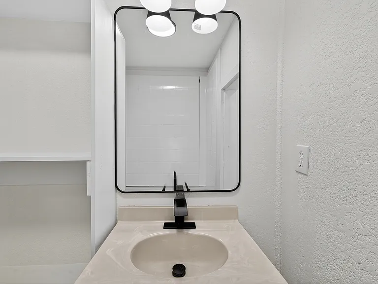 Second bedroom bathroom