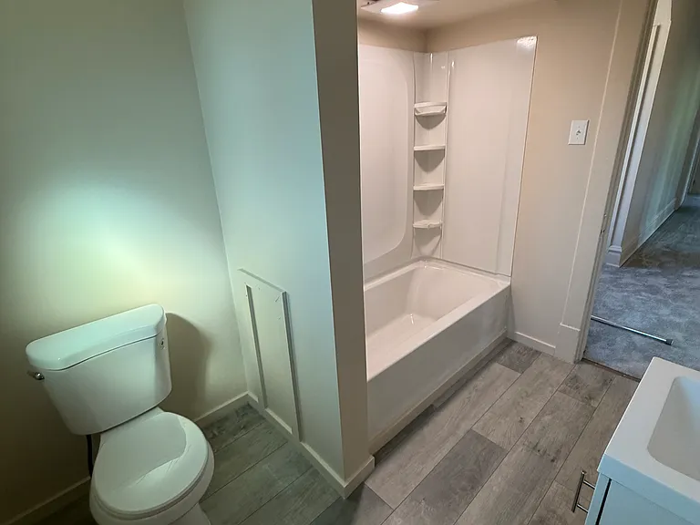 1125 Confer Ave #2 — Photo 4