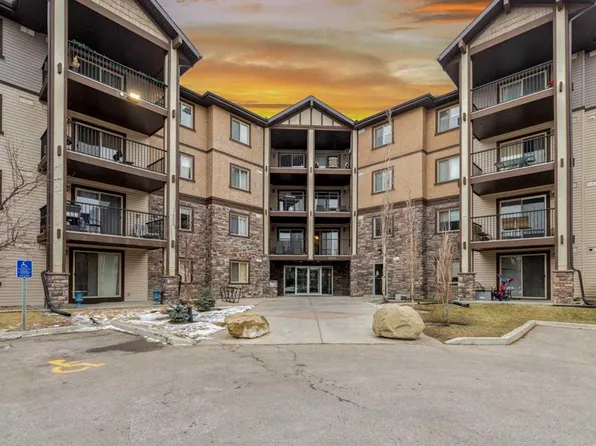 60 N Panatella St NW #2209, Calgary, AB T3K 0M3