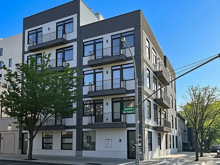 172 Powers St #2B — Photo 12