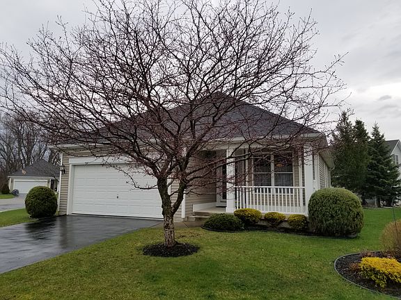 2nd image of 113 Rushford Hollow Dr
