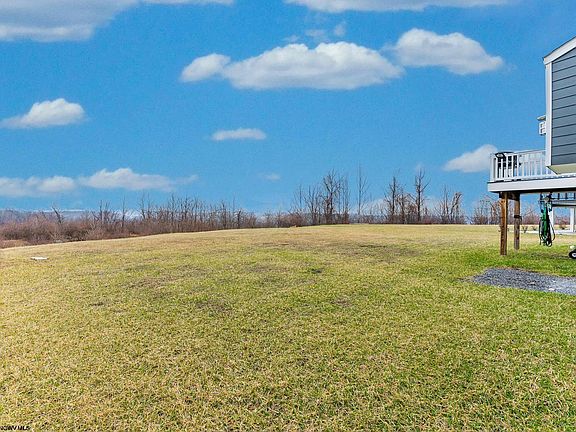 5th image of 243 Falling Water Ln