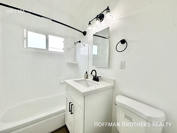 4th image of 2278 W Adams Blvd APT 2