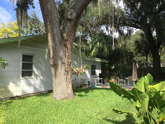 4th image of 1111 Daytona Ave