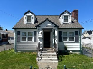 117 Weber Ave, Bridgeport, CT 06610