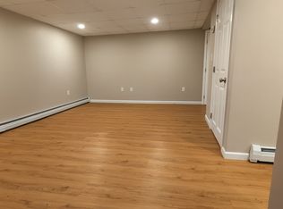 17 Columbus Rd #B, Woburn, MA 01801