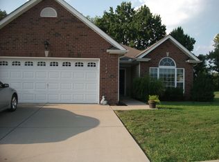 102 Blossom Ct, White House, TN 37188