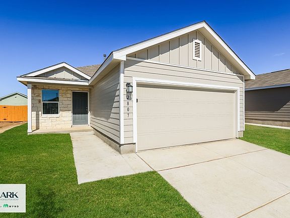 2nd image of 2903 Gustavo Dr
