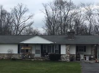 249 Old Grassy Cove Rd, Crossville, TN 38555