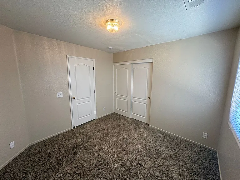 3832 W Sweet Ave — Photo 15