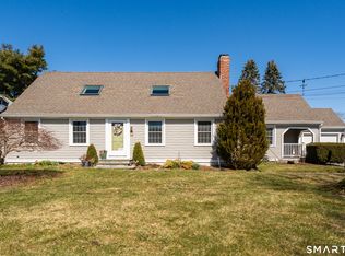 22 Indian Drive, Clinton, CT 06413