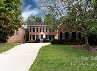 5817 Summerston Pl, Charlotte, NC 28277
