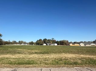 2611 Kimball Ave, Parsons, KS 67357