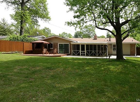 2nd image of 1609 Green Hill Dr