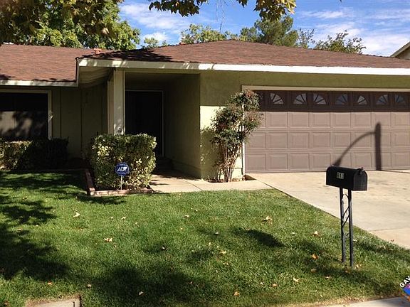 2nd image of 613 E Avenue J5