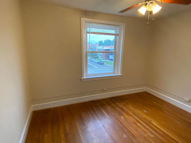 3426 W Grace St #5 — Photo 11