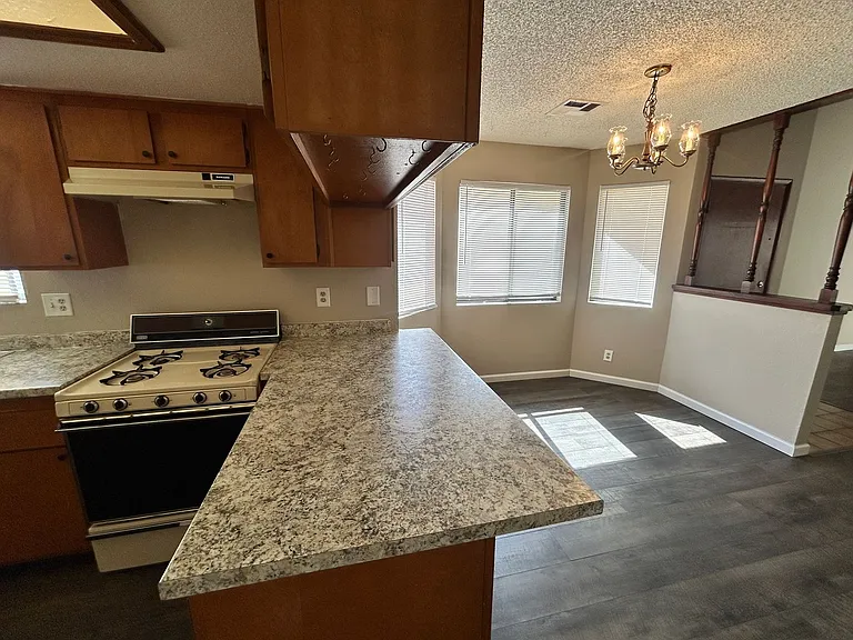 8232 Abercrombe Way — Photo 7