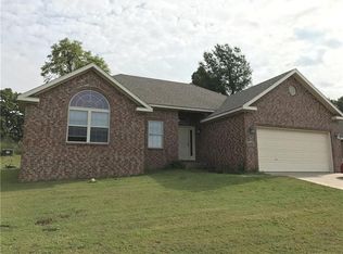 6114 Clay Ave, Springdale, AR 72762