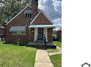 1652 Grape Ave, Saint Louis, MO 63147