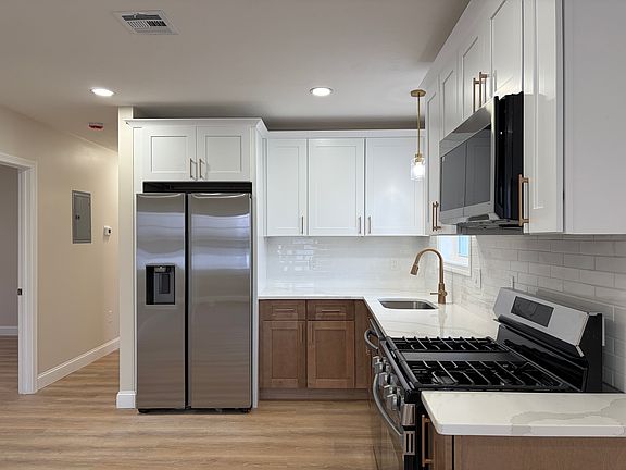 5th image of 114 Sherwood St #1