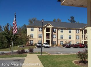 404 Town Center Dr APT 113, Lagrange, GA 30241