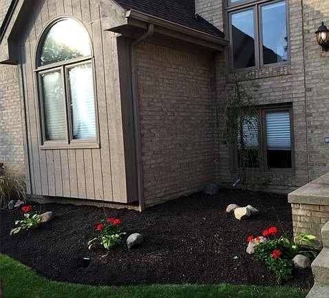 4th image of 5836 Three Ponds Ct