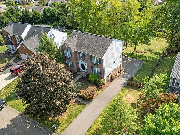 2nd image of 7015 Highland Creek Dr