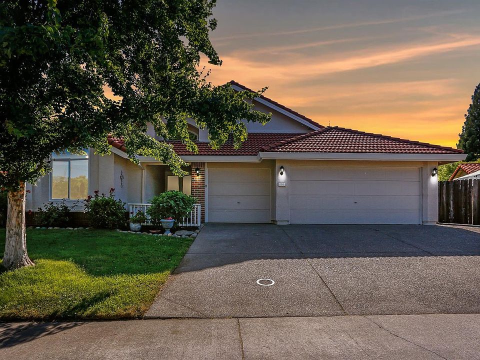 1st image of 101 Corrigan Ct