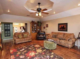 3075 Meridian Rd, Ardmore, OK 73401