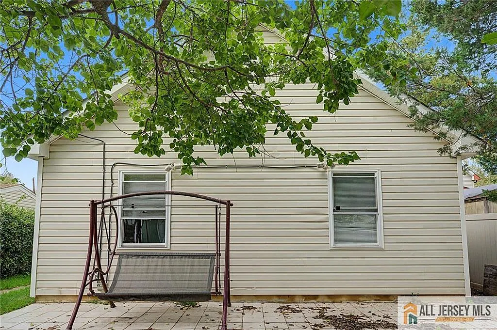 1 bed, 1.0 bath, $1,800 — Photo 4