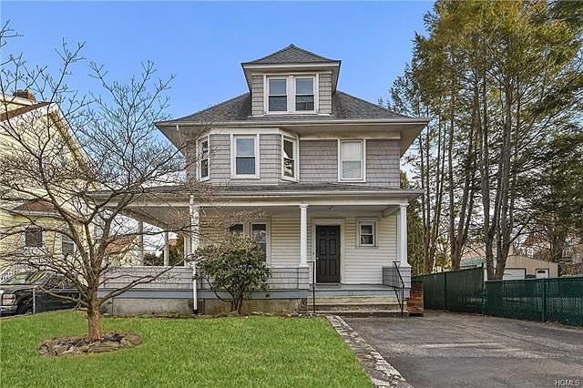1st image of 24 Clermont Ave